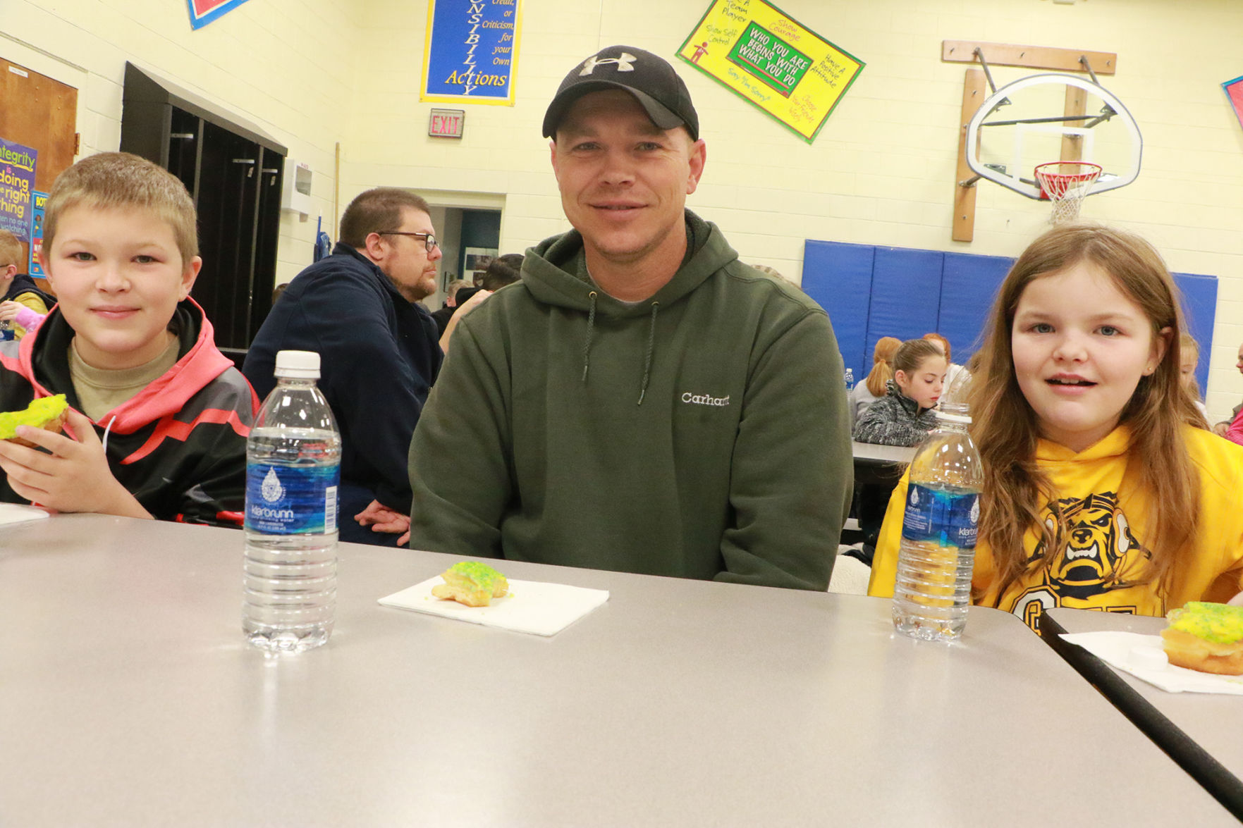 PHOTOS: Geil Doughnuts with Dad 2020
